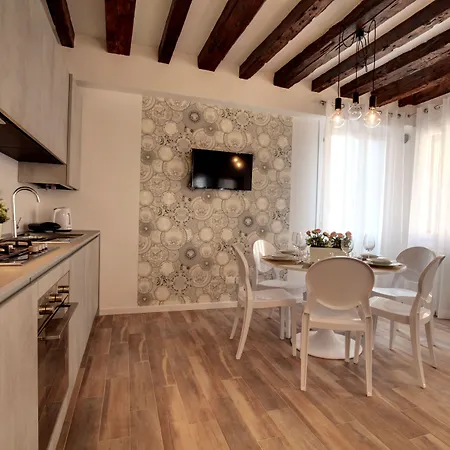 شقة Castello - Laguna Luxury By Wonderful Italy