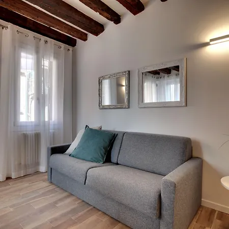 Castello - Laguna Luxury By Wonderful Italy شقة البندقية