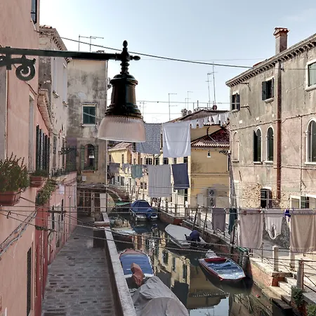 Castello - Laguna Luxury By Wonderful Italy شقة البندقية