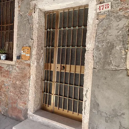 شقة Castello - Laguna Luxury By Wonderful Italy *