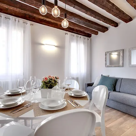 شقة Castello - Laguna Luxury By Wonderful Italy *