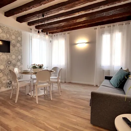 Apartment Castello - Laguna Luxury By Wonderful Italy *