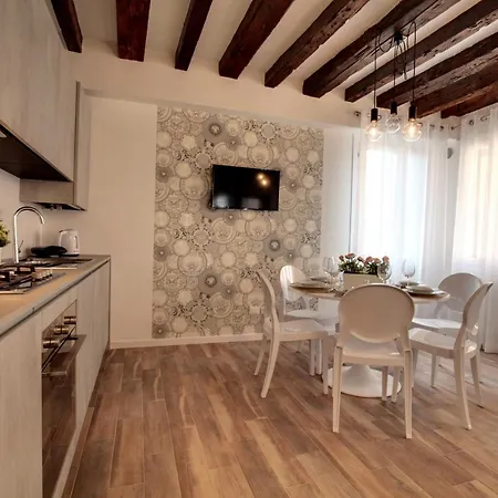 Castello - Laguna Luxury By Wonderful Italy Apartamento